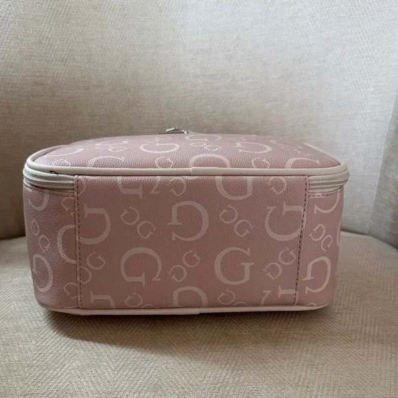 GUESS Blush Pink Logo Cosmetic Case - Picture 7 of 9